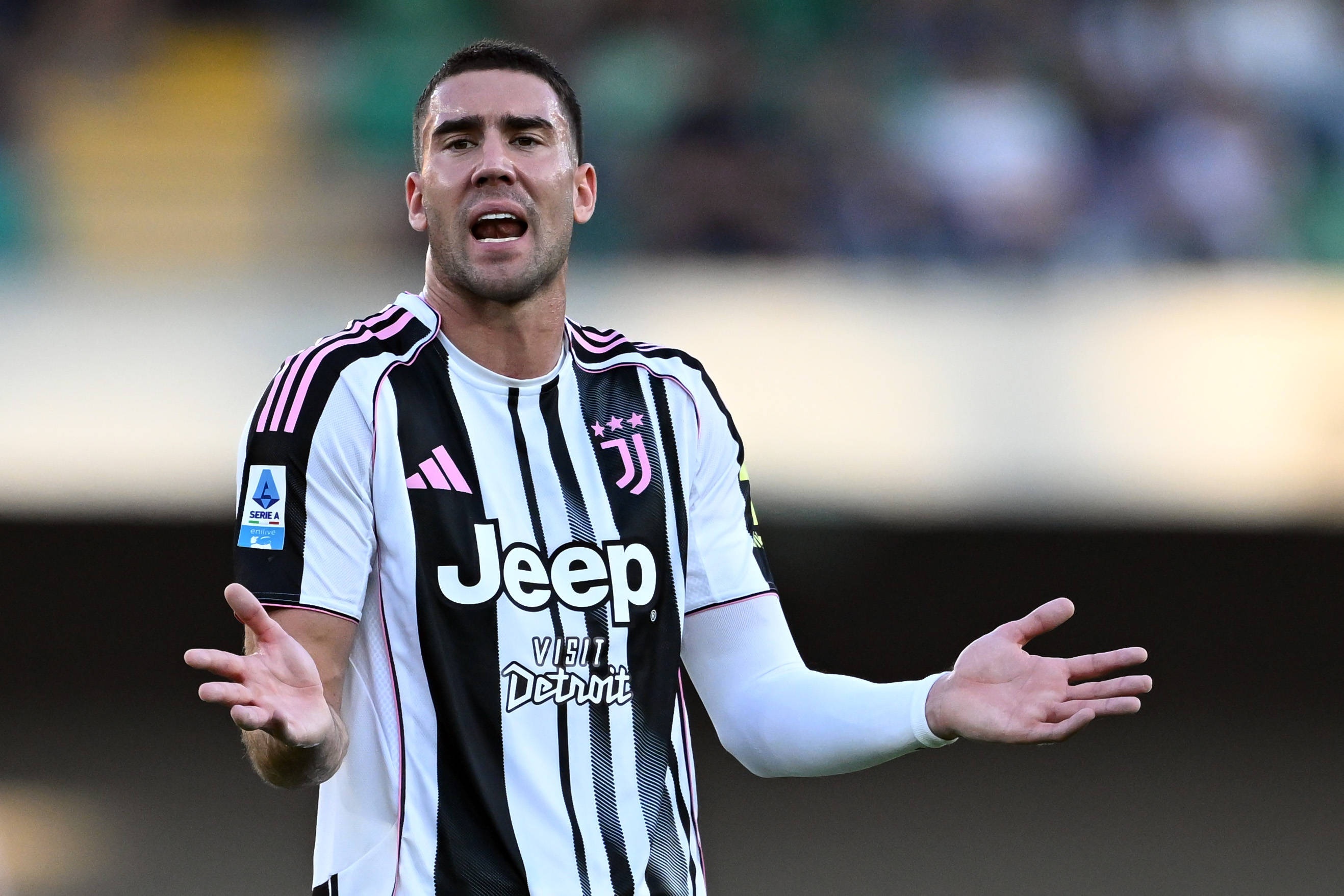 博鱼体育官方入口-米体：尤文希望弗拉霍维奇降薪50%，从600万欧起步外加一系列奖金